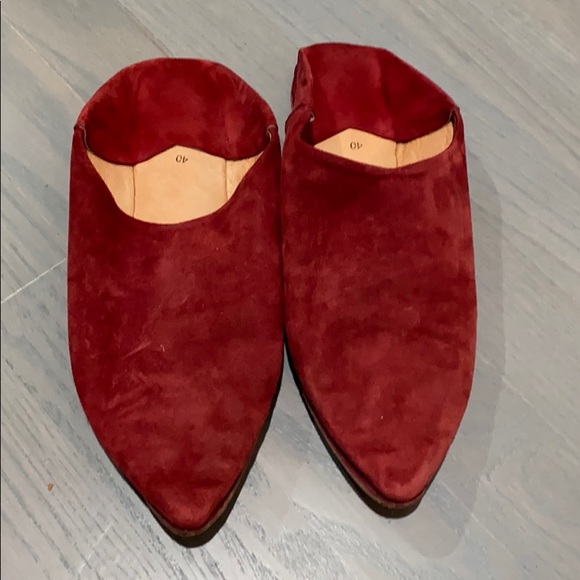 Shoes - Suede slip on